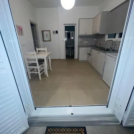度假居 Miranda's & Sarandë