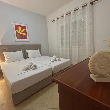 Miranda's & Holiday home