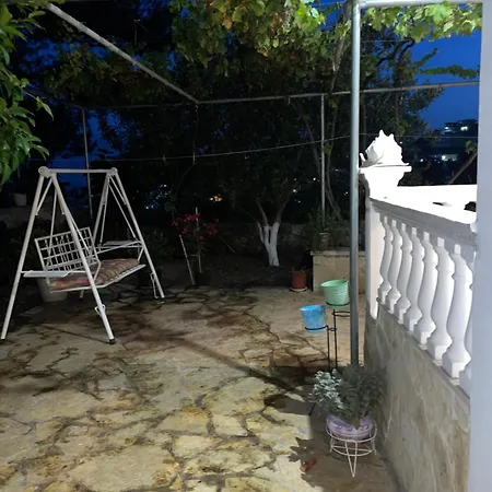 Miranda's & Holiday home *